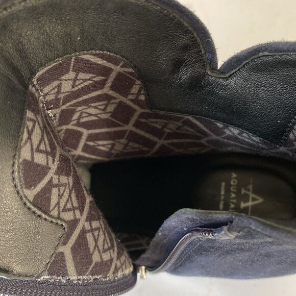 Aquatalia Navy Suede Ankle Boots 2.5” Heel sz 9.5 Castlecore, Preppy Academia - Picture 8 of 12